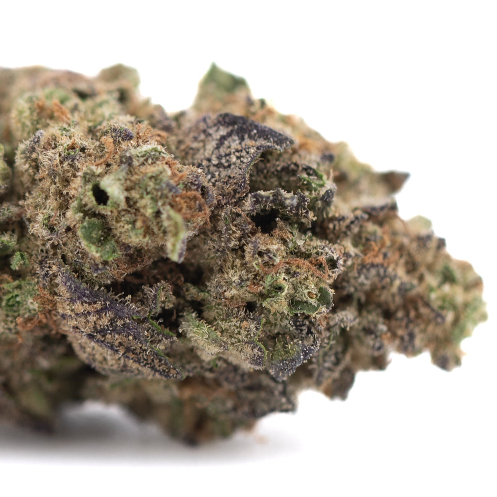 Poppin Bottlez THCa hemp flower bud with green purple hues and trichomes